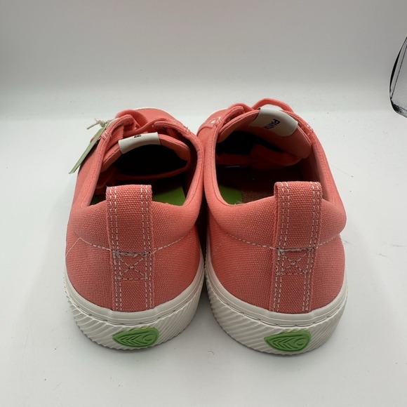 Cariuma Pantone Classic Canvas Sneakers Mens 11 Coral Pink Lace Up Low Shoes NWT - Picture 8 of 10
